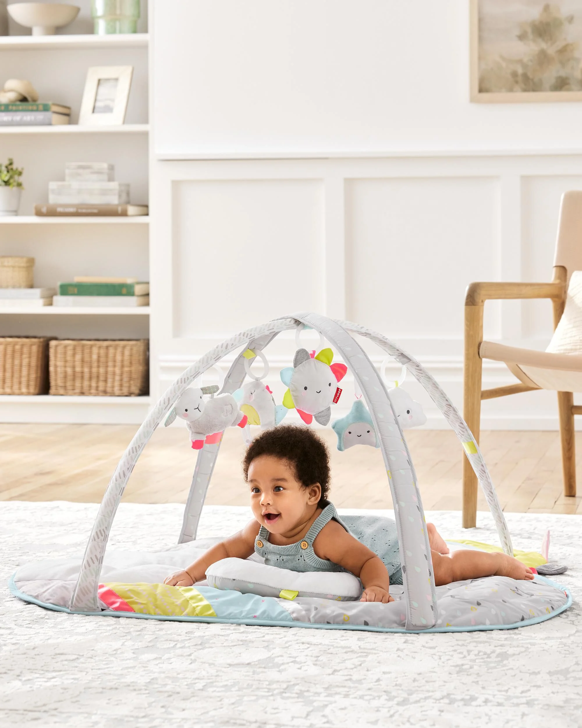 Carter's Silver Lining Cloud Activity Gym