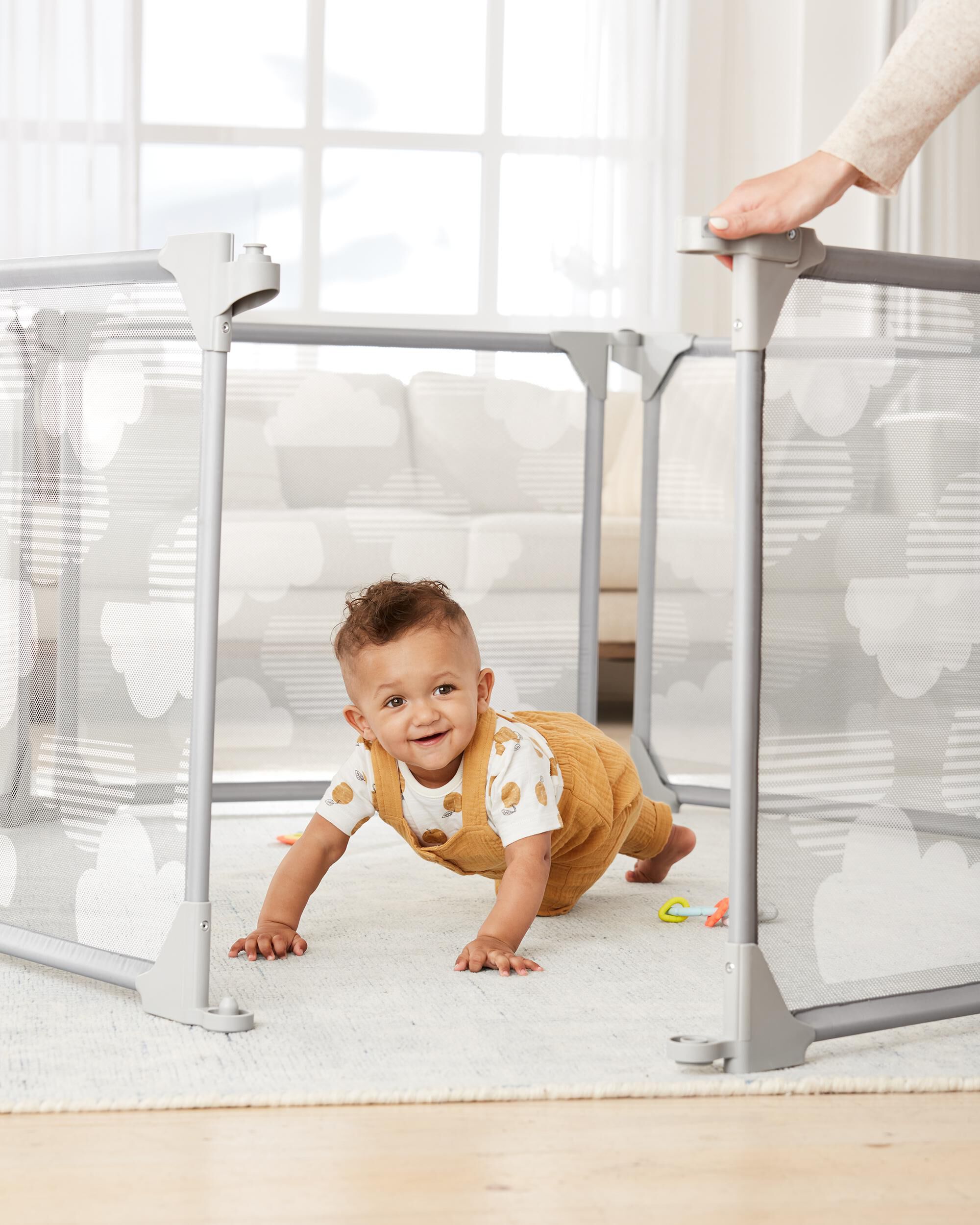 Carter's Expandable Enclosure - Grey/Clouds