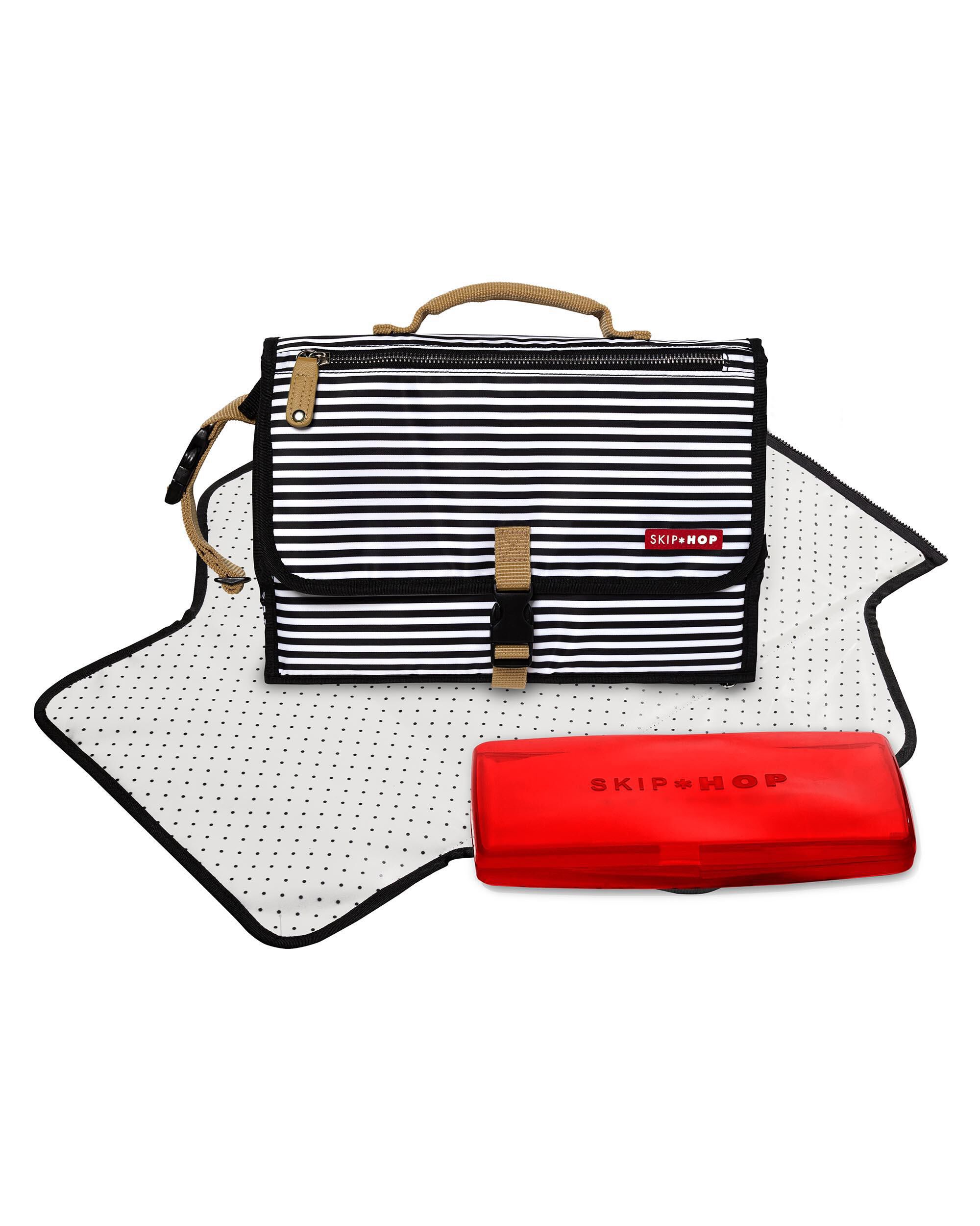 Carter's Pronto Signature Changing Station